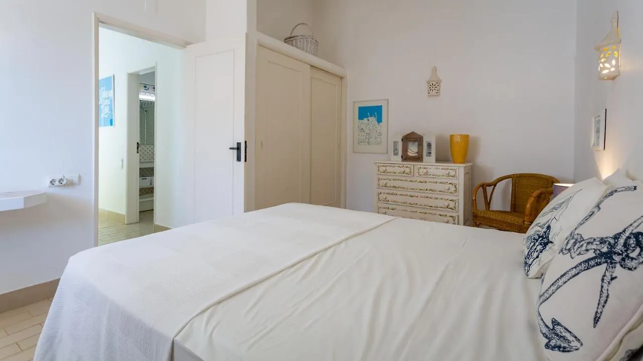 Sea 3Bdr House W/ Patio By Lovelystay Albufeira